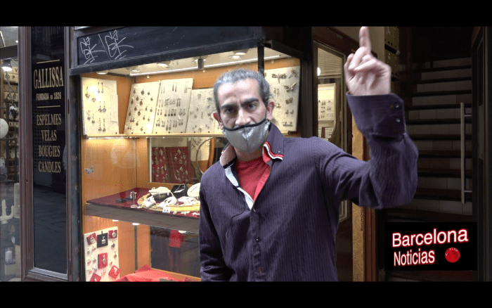 albert sancho ex conseller del ayuntamiento de barcelona hablando sobre los políticos y la ciudad