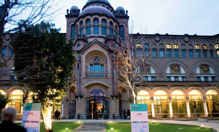 universitat autonoma de barcelona criticas sobre las clases online