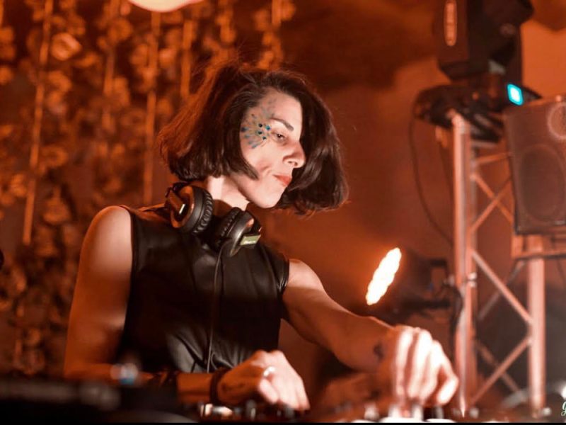 Mujeres en extinción