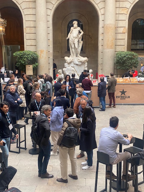 patio-llotja-de-mar-tech-spirit-barcelona-noticias