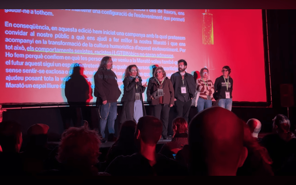 policia-del-humor-censura-festival-maraton-de-sants-barcelona-noticias